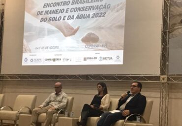 Coordenador do Laboratório de Nutrição de Plantas é Moderador do Encontro Brasileiro de Manejo e Conservação do Solo e da Água 2022