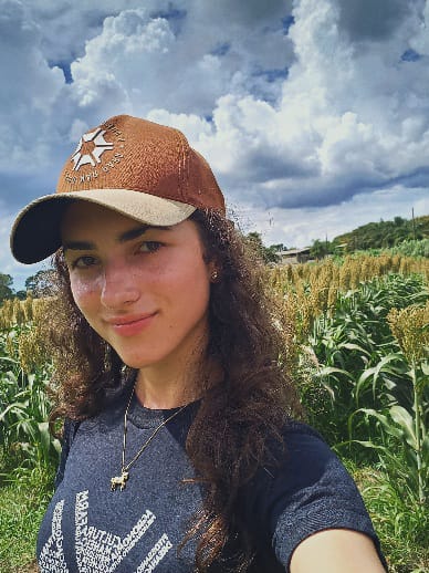 Milena Kosman Mocelim – Discente do Curso de Graduação em Agronomia